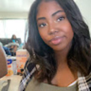 Meet your Posher, Aliyana